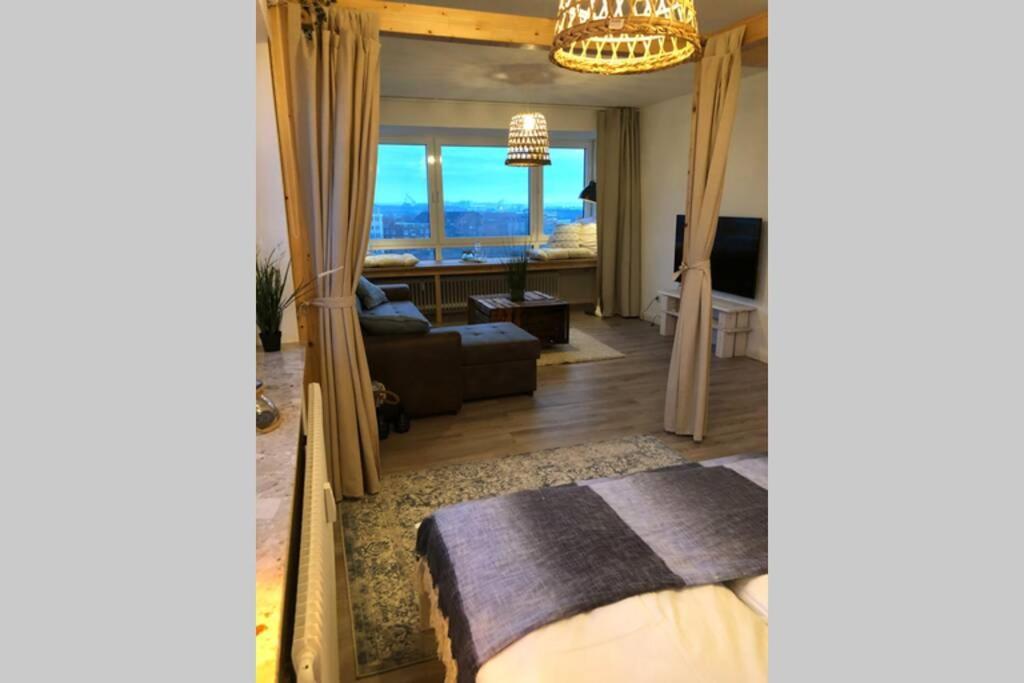 Yachtpanorama Weser Und Yachthafenblick 1 Zi 7Og Μπρέμερχαφεν Εξωτερικό φωτογραφία